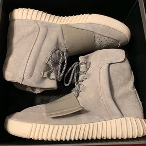 Yeezy 750 Grey USED